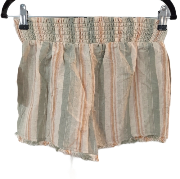 Derek Hart Casual Shorts - Picture 4 of 4